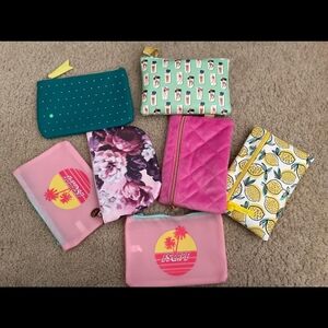 7 ipsy make up bags